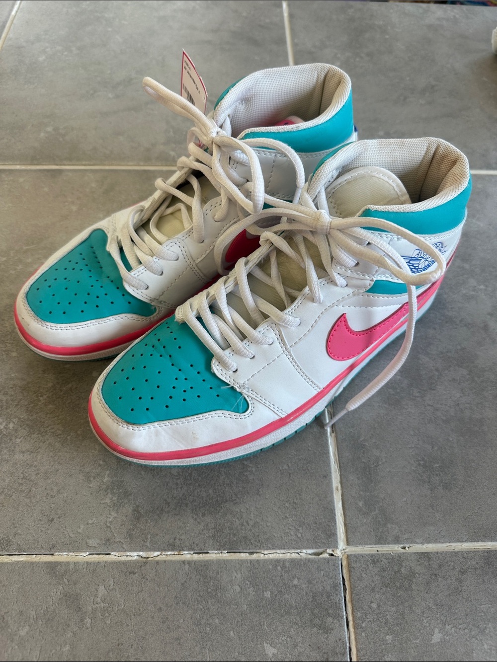 Nike Mid-Top Sneakers in White, Teal & Pink